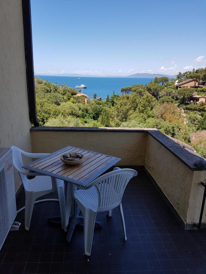 Navarro Hill Resort Porto Santo Stefano  Exterior foto
